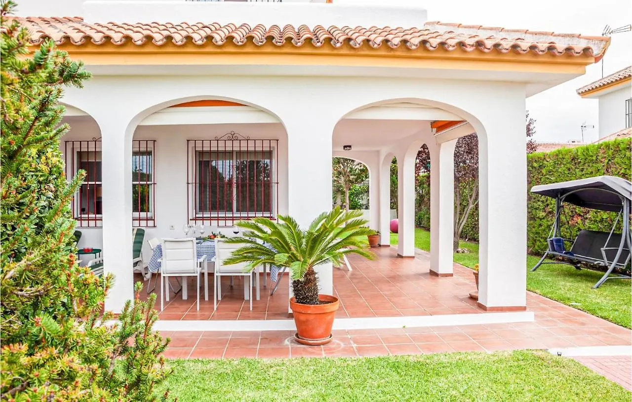 Nice Home In Matalascanas With Kitchenette 0*,